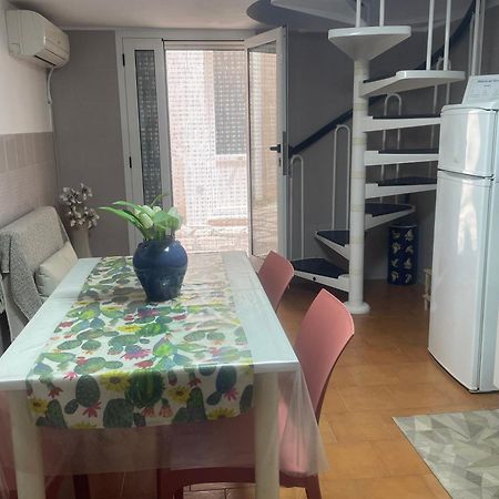 Apartmán Dimora Nel Vico Monopoli Exteriér fotografie
