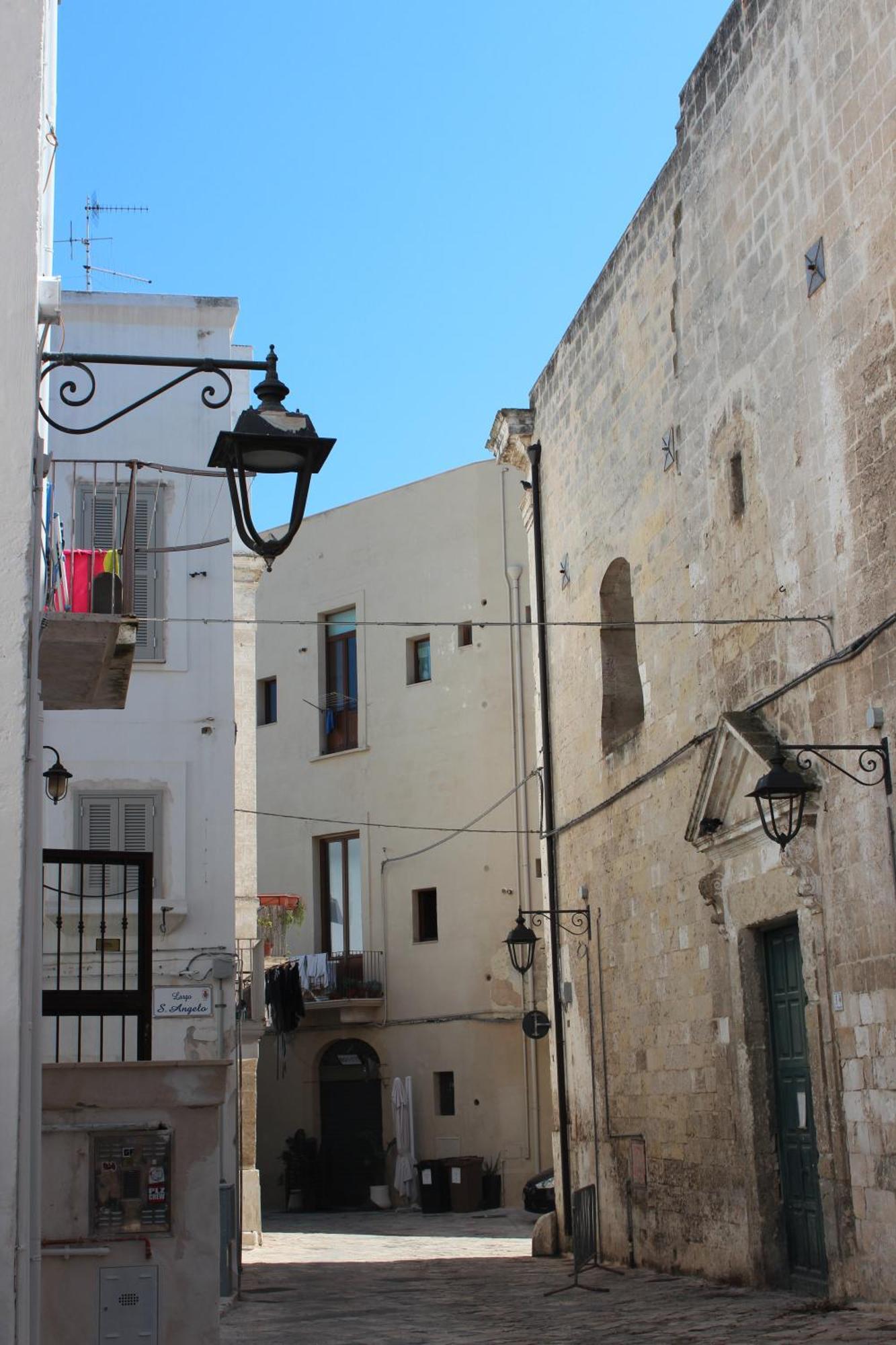 Apartmán Dimora Nel Vico Monopoli Exteriér fotografie
