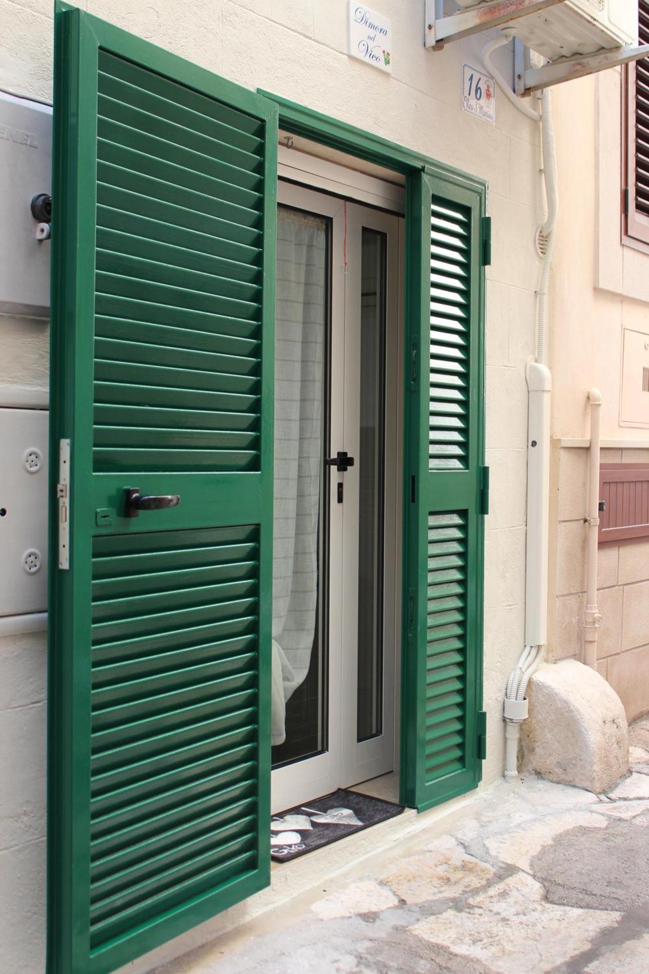 Apartmán Dimora Nel Vico Monopoli Exteriér fotografie