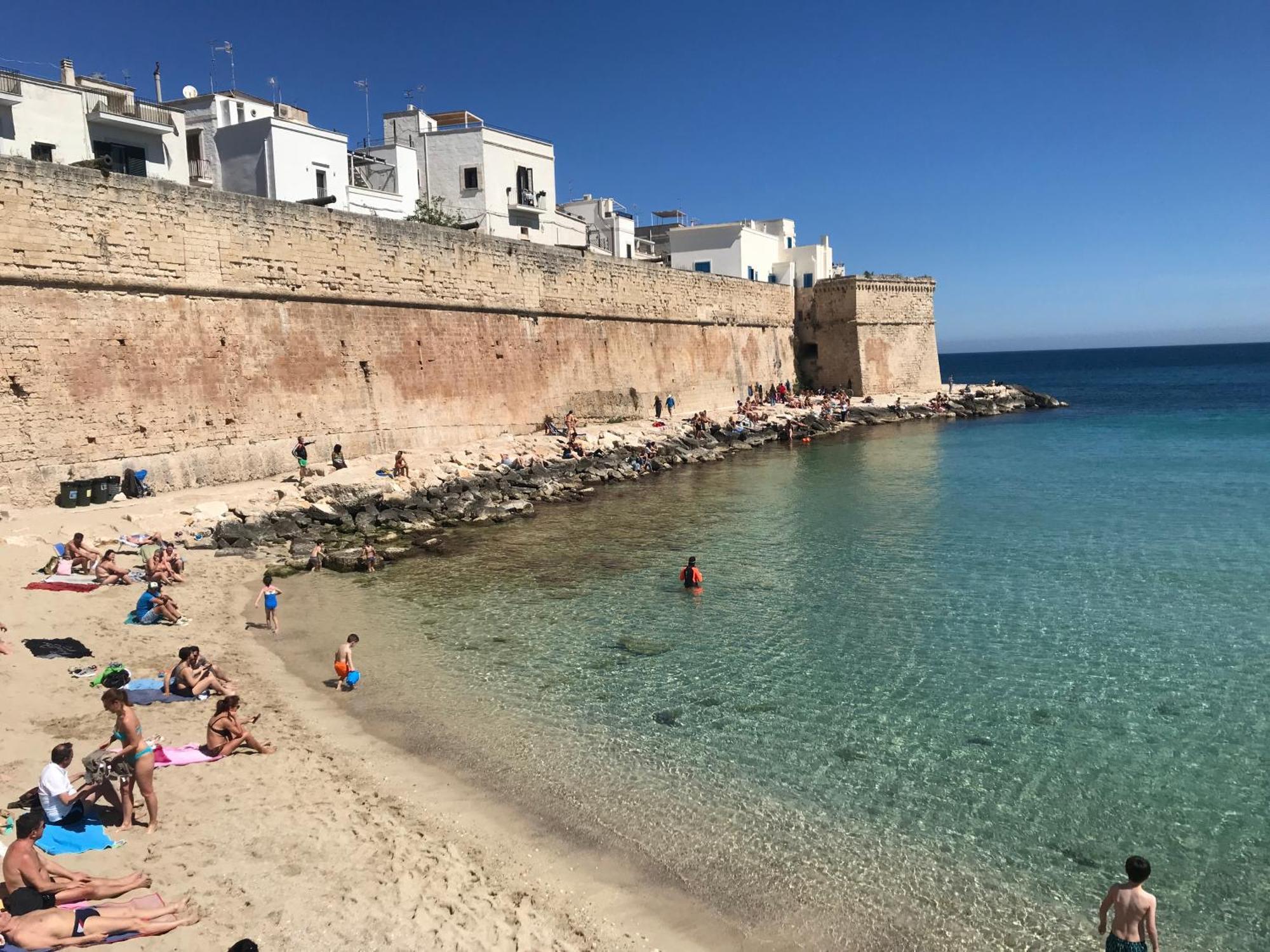 Apartmán Dimora Nel Vico Monopoli Exteriér fotografie