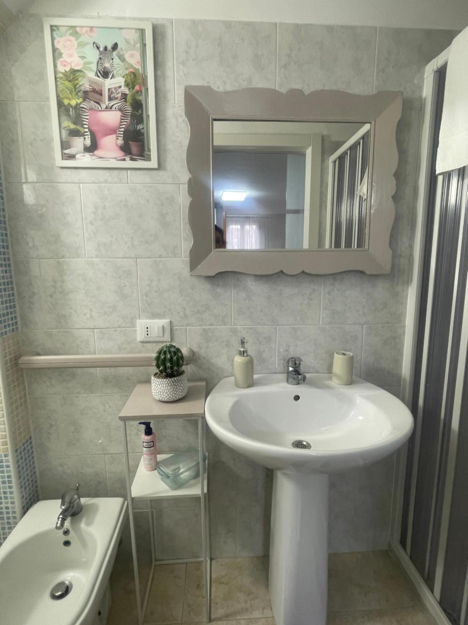 Apartmán Dimora Nel Vico Monopoli Exteriér fotografie