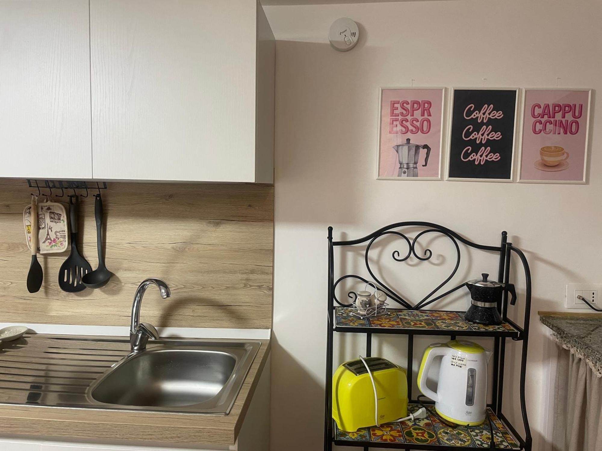Apartmán Dimora Nel Vico Monopoli Exteriér fotografie