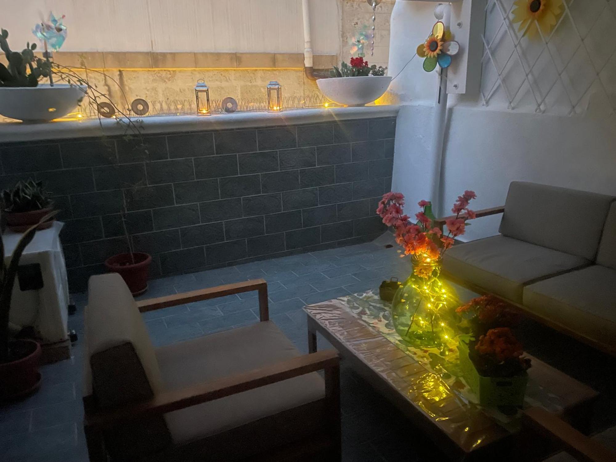 Apartmán Dimora Nel Vico Monopoli Exteriér fotografie